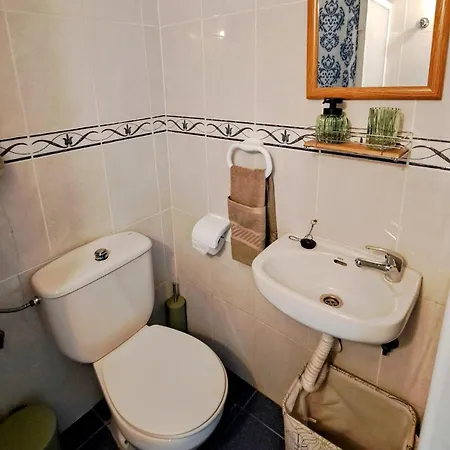 Parrales Apartment *